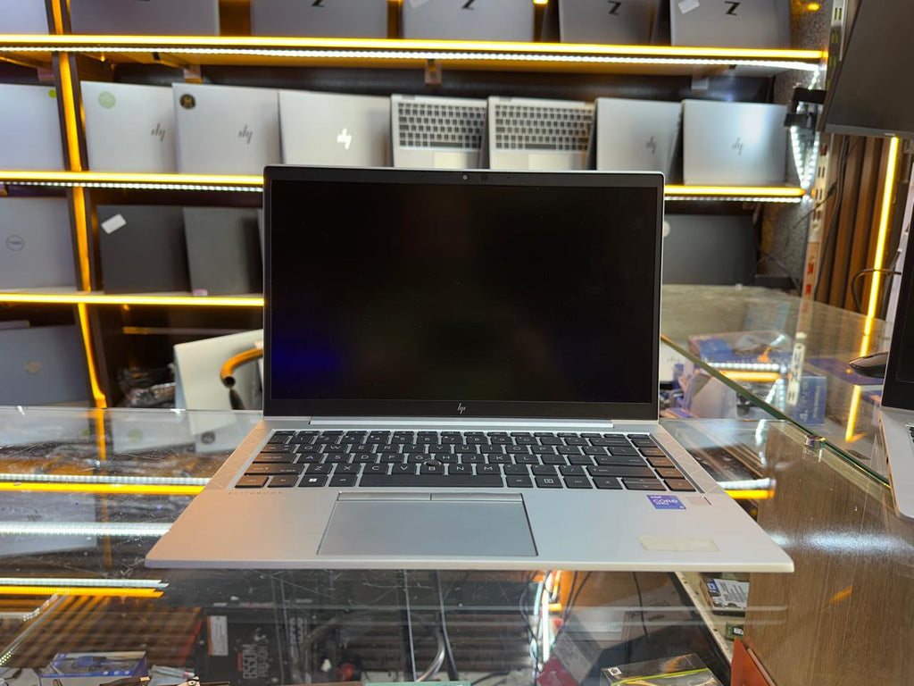HP EliteBook I5 11eme | 8 Gb | 256 Ssd | Cartable Garantie 3 mois